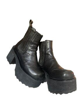 John Fluevog Nerds